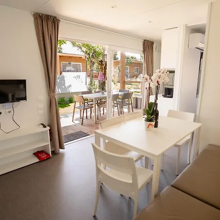 Fossalta مكان تخييم *